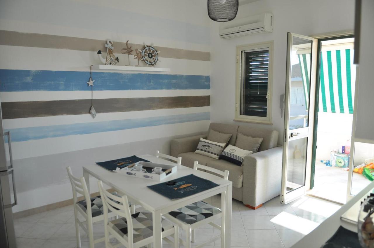 Apartamento Dimoradamare Villaggio Azzurro Exterior foto